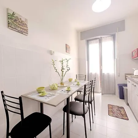 Apartment Helichrysum Hospitality Ampio Trilocale Iun Q9603 *