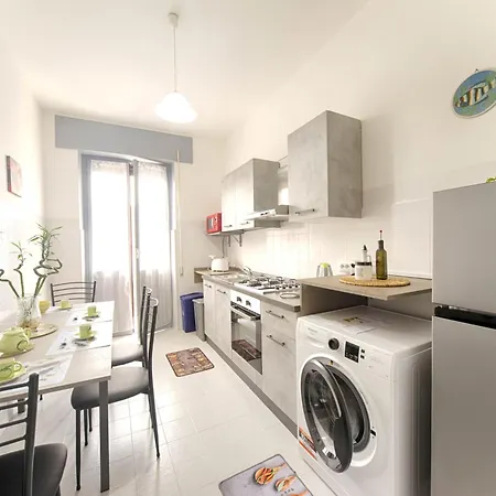 Helichrysum Hospitality Ampio Trilocale Iun Q9603 Apartment *