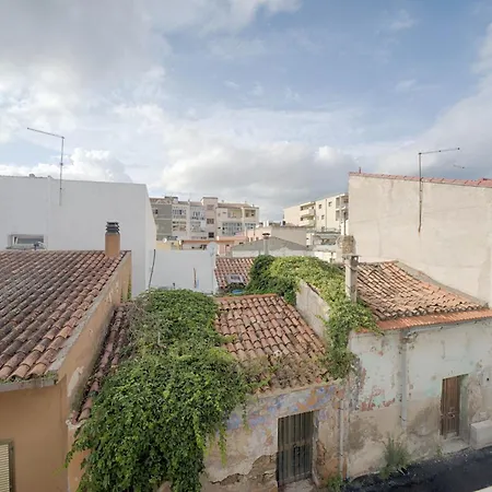 Helichrysum Hospitality 85Mq Relax Nel Centro Di Olbia Apartamento